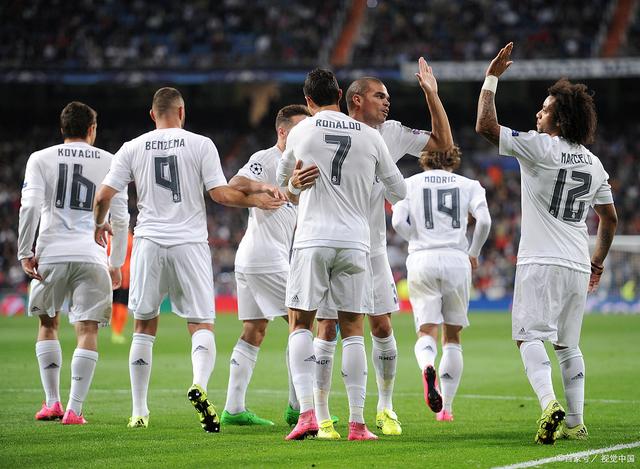 塔拉维亚主帅：对阵皇马将载入球队历史，裁判不应被过多讨论（塔拉维亚主帅：与皇马之战将写入队史，勿过度讨论裁判）