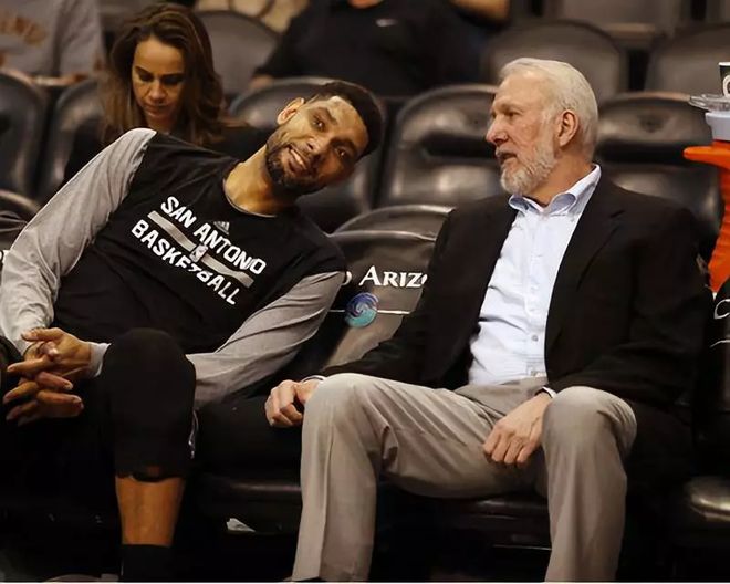 潘德夫：国米比上赛季更强，他们不应该在这么多比赛中犯错（潘德夫：国米实力已超上季，没理由在这么多比赛里出错）