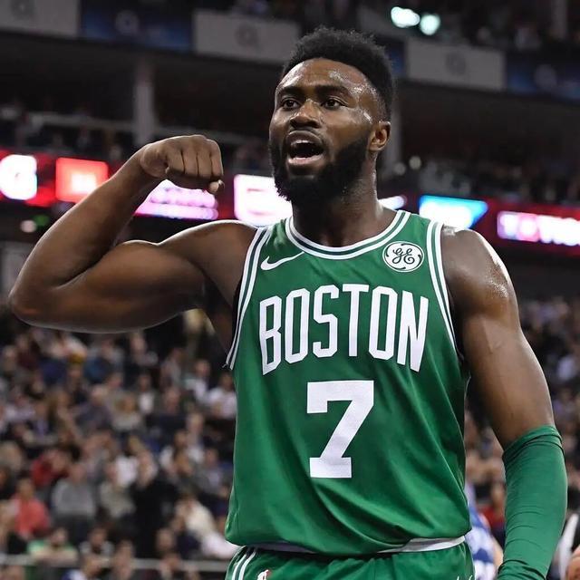 巴媒：内马尔左膝半月板受伤，无缘2025年剩余全部赛事（巴西媒体：内马尔左膝半月板受损，将缺席2025年余下所有比赛）